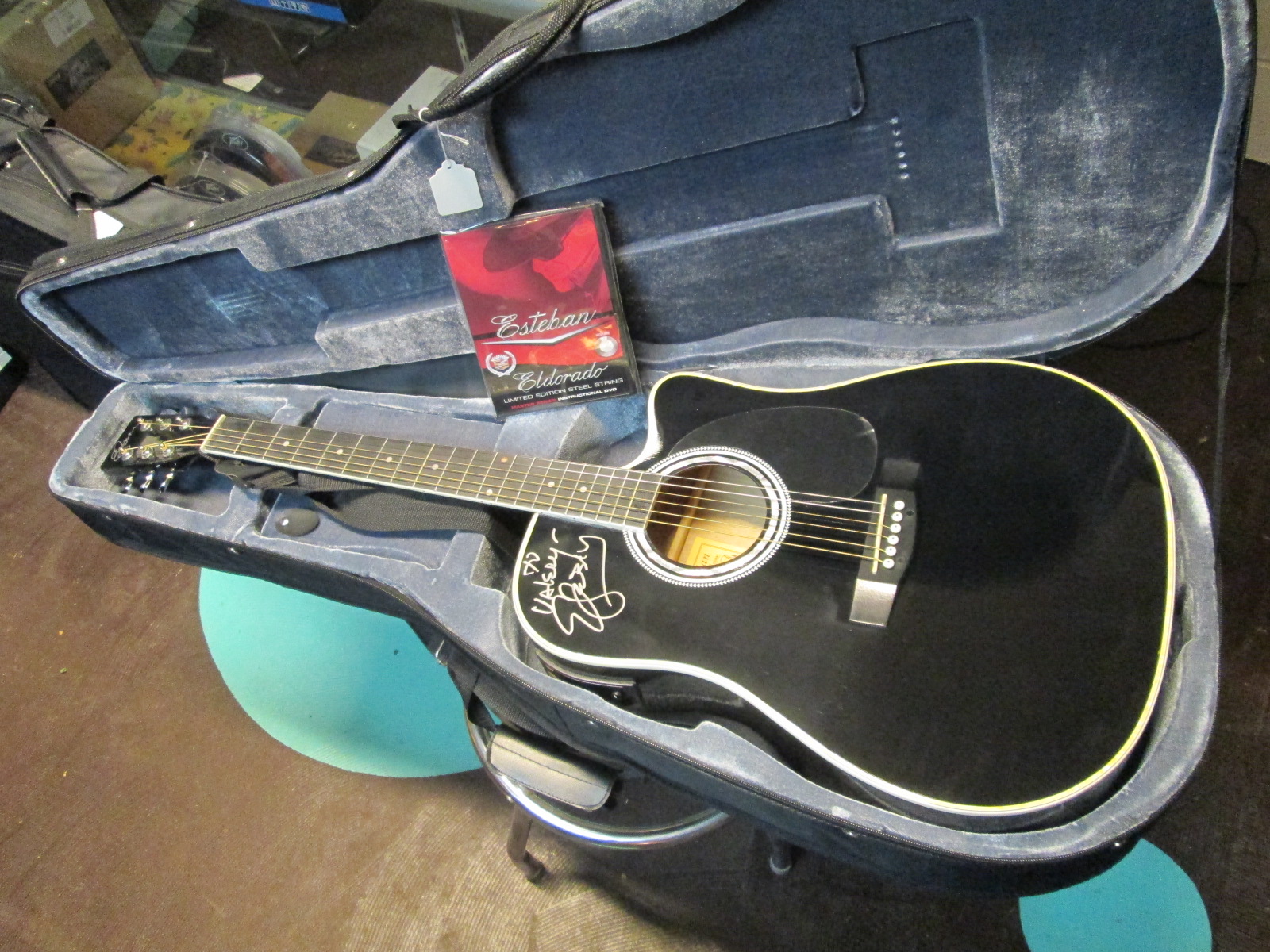 PEAVEY UltraVerb II Effects Unit USA. Super clean. $85.00 ( pic1 +4 ) e/r •  PEAVEY Unity 1000 Series non powered Mixer USA. Clean. $95.00 ( pic1 +3 )  e/r